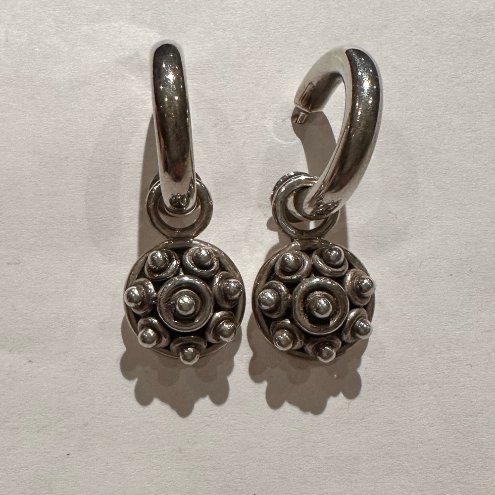 Doug Paulus Sterling Silver Interchangeable Hoop Earrings - Picture 9 of 9
